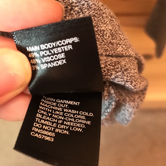 Zella Amara Reversible Ruched Tee Gray Size Small - Picture 7 of 9